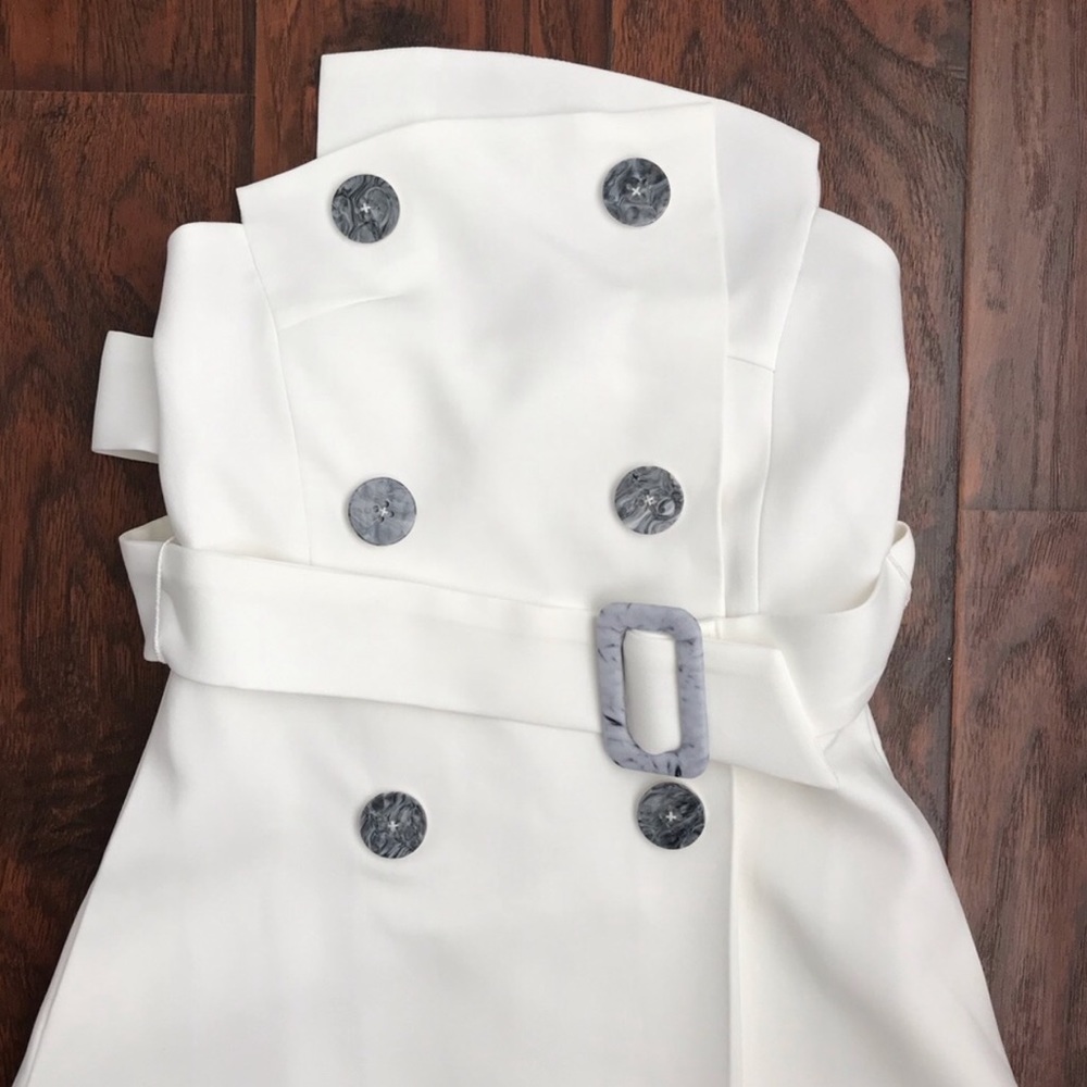 NEW Chicwish Connection Strapless White Dress - Picture 4 of 4